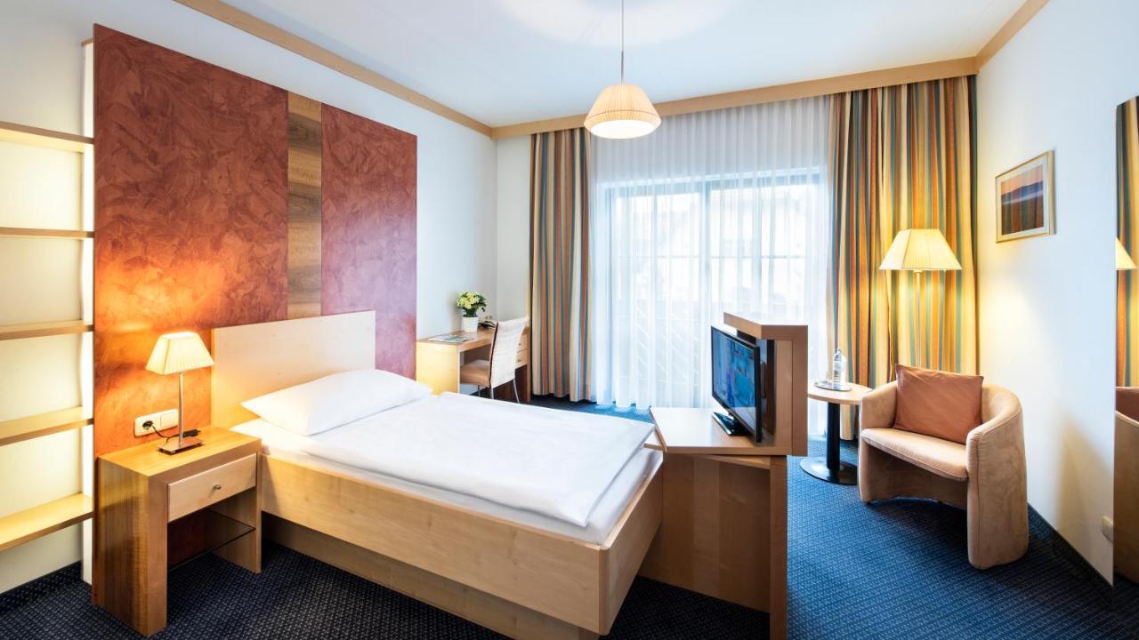 Parkhotel Zur Klause Бад-Галль Екстер'єр фото